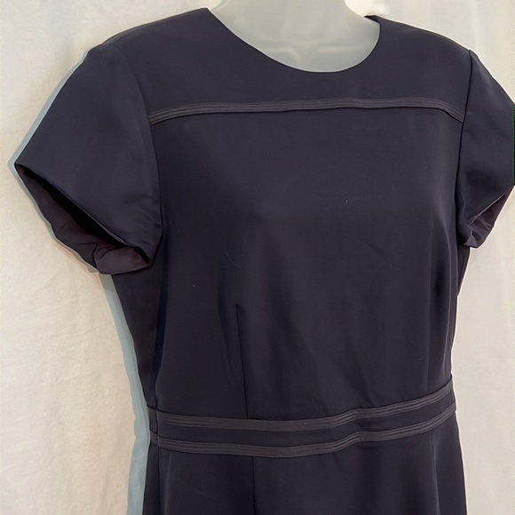 Tory Burch Dresses & Skirts - Tory Burch Womens Wool Navy Blue Cap Sleeve Dress  Size 8 Fully Lined EUC